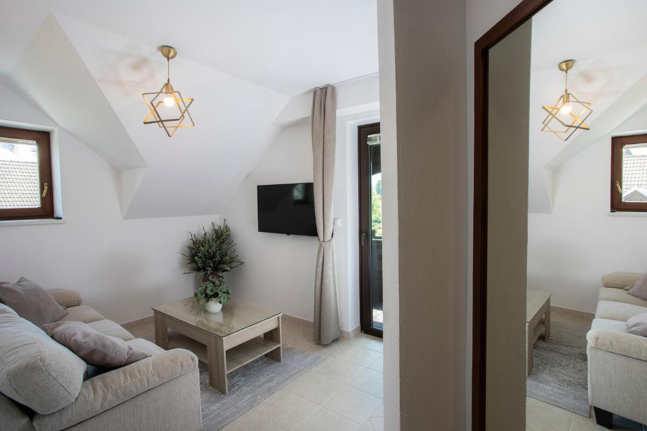 House Klasika - Adults Only Блед Екстериор снимка
